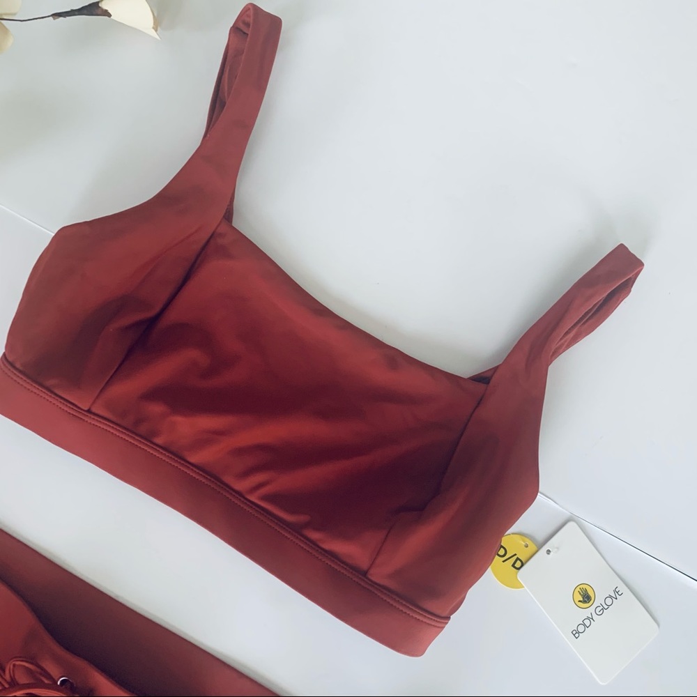 ❌ SOLD - Body Glove Bikini Swimsuit - Picture 3 of 16